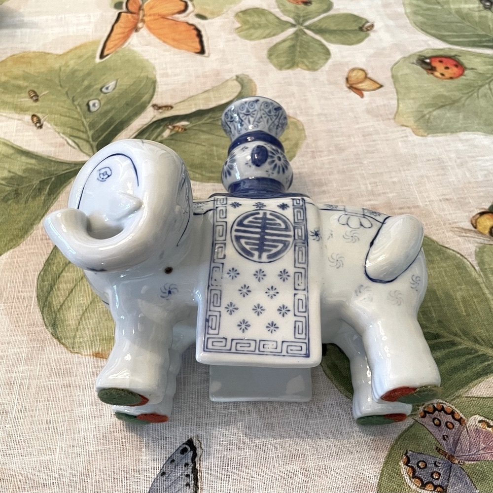 Vintage Chinese Ceramic Elephant Candlestick Holder - Picture 3 of 8